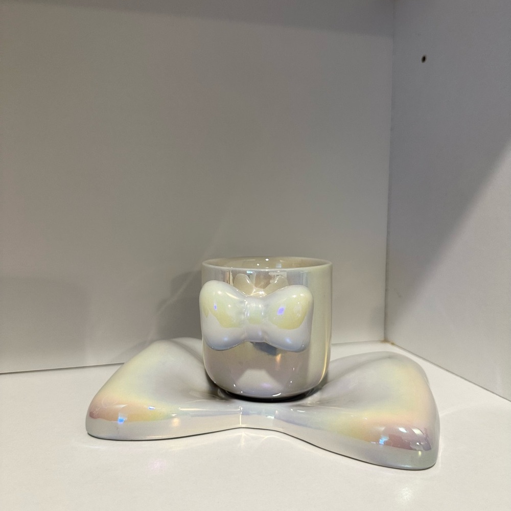 Cream Ceramic Mugs with Iridescent Finish